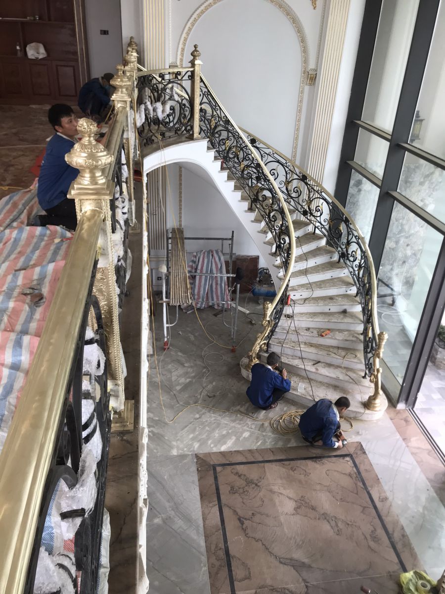Công trình lan can sắt tay vịn đồng